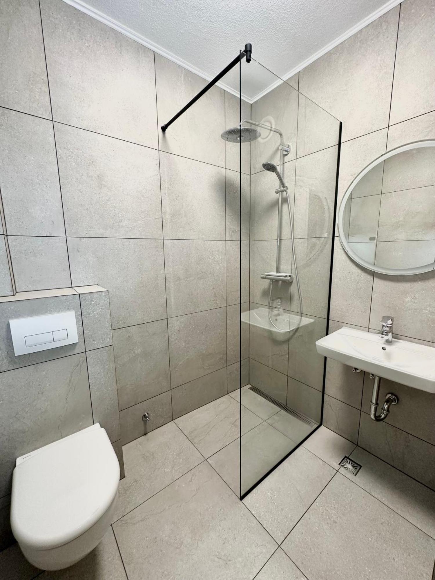 Guesthouse Hamar Вестманеяр Екстериор снимка