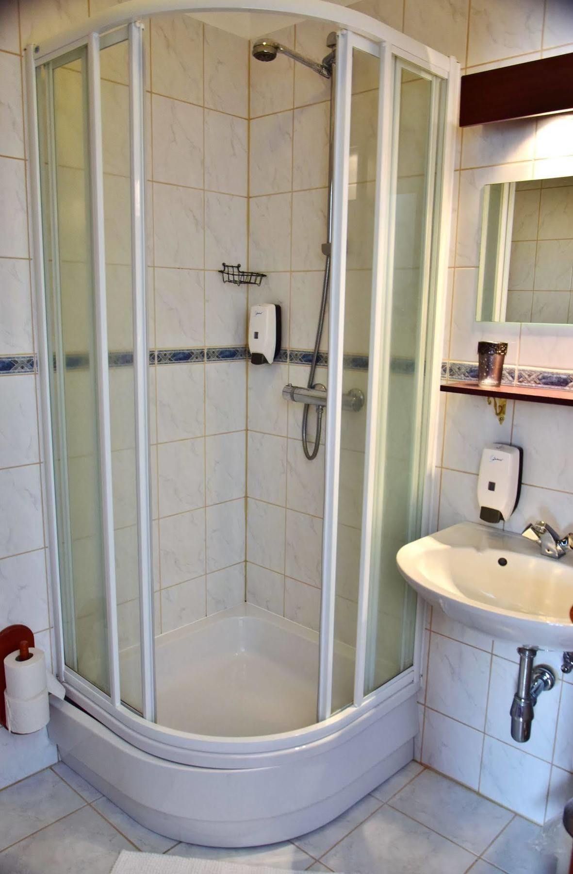 Guesthouse Hamar Вестманеяр Екстериор снимка