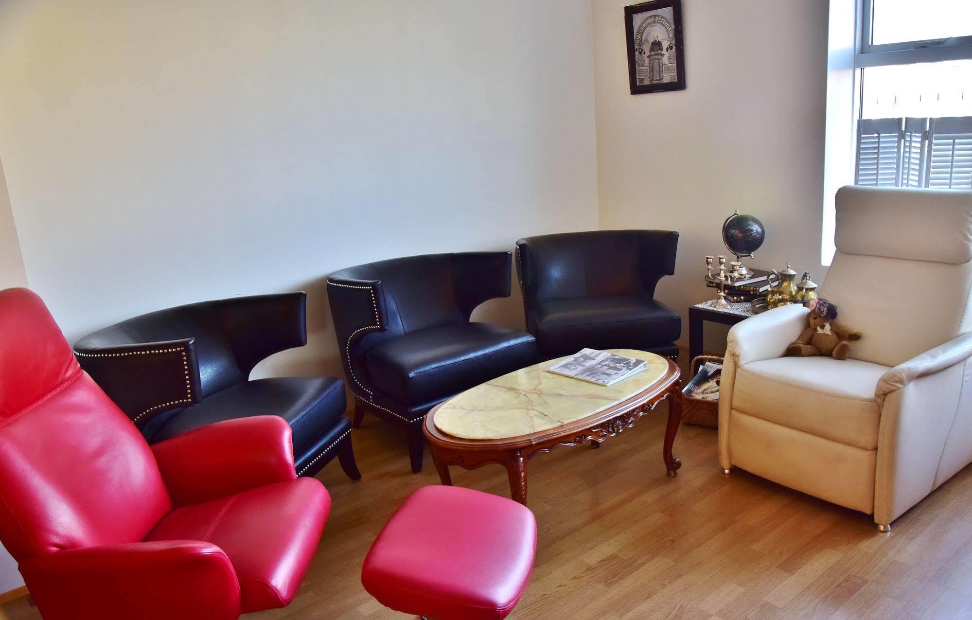 Guesthouse Hamar Вестманеяр Екстериор снимка